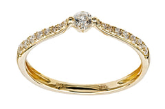 Ring Beatriz Ring made of yellow gold with white diamonds