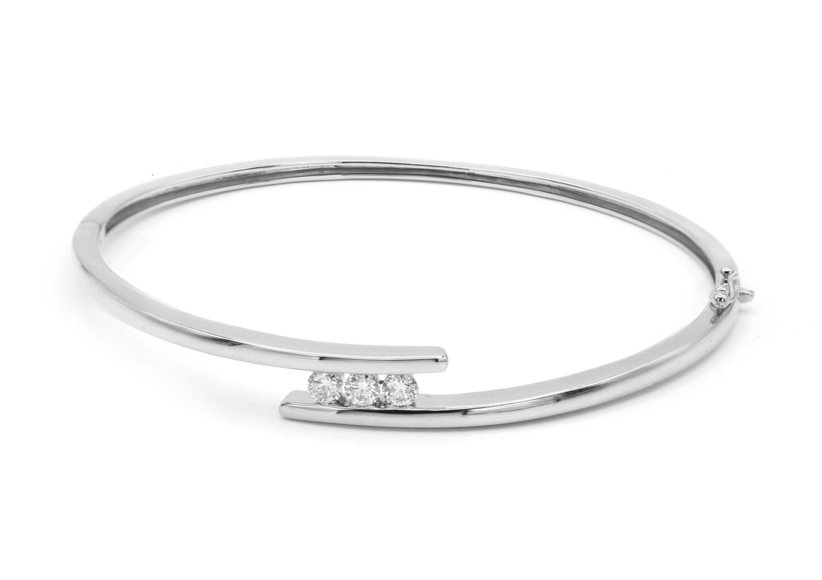 Bangle 3 Diamonds Diamond bangle made of white gold